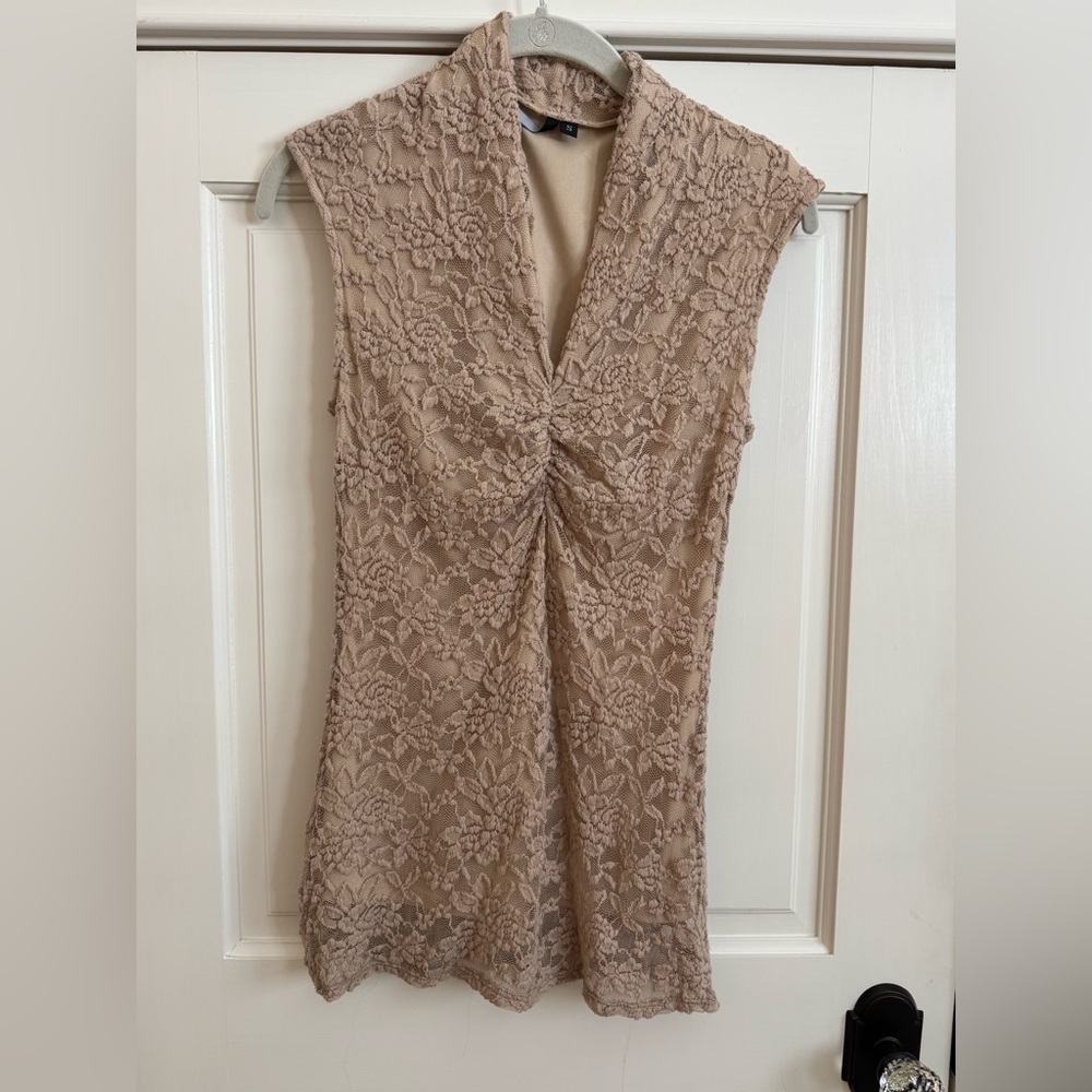 Kay Celine | Nude Lace Ruched Top | V Neck Sleeveless | S